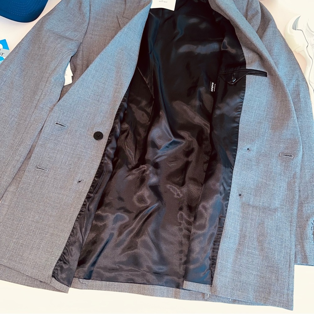 ARITZIA Babaton Grey Blazer - Picture 3 of 4